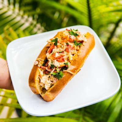 plated lobster roll